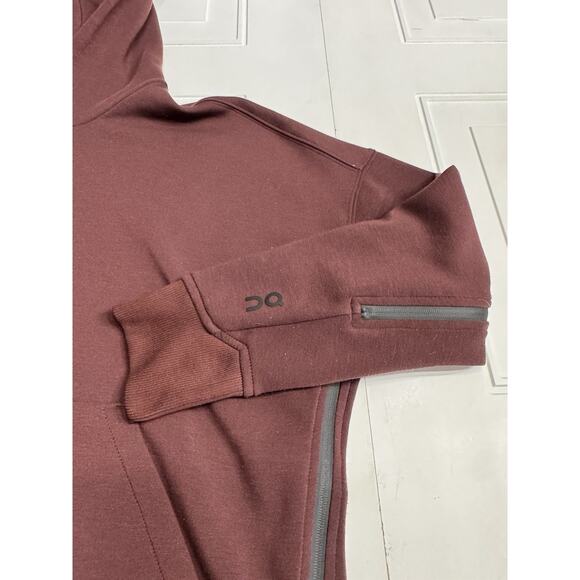 Women’s On Cloud Swiss Engineering Pullover Hoodie Sweatshirt Maroon Red Size XS - Picture 2 of 7